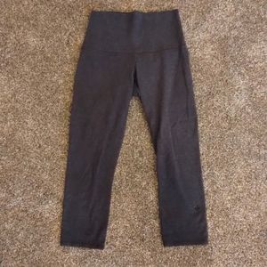 Womens Lululemon Capri leggings